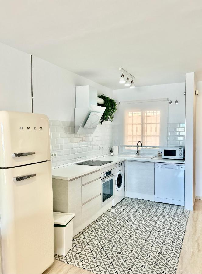 Apartamentos Pacifico Нерха Екстер'єр фото